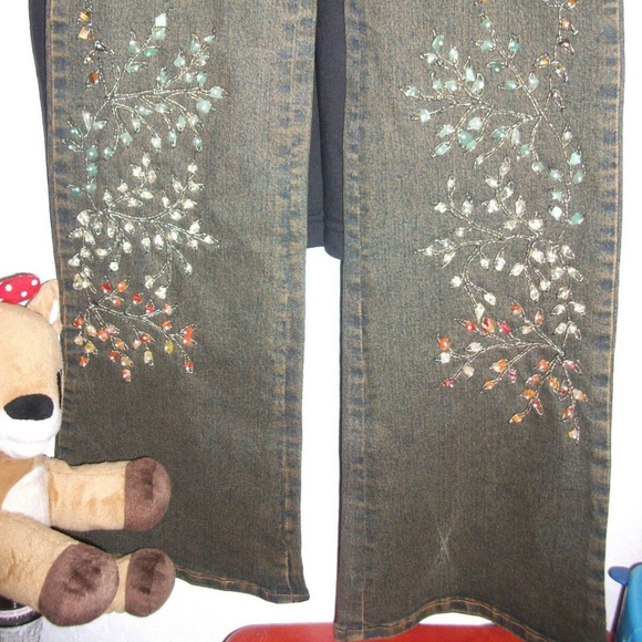 Women's 28 AZI STUNNING AMAZINGLY BEADED JEANS - Picture 2 of 8